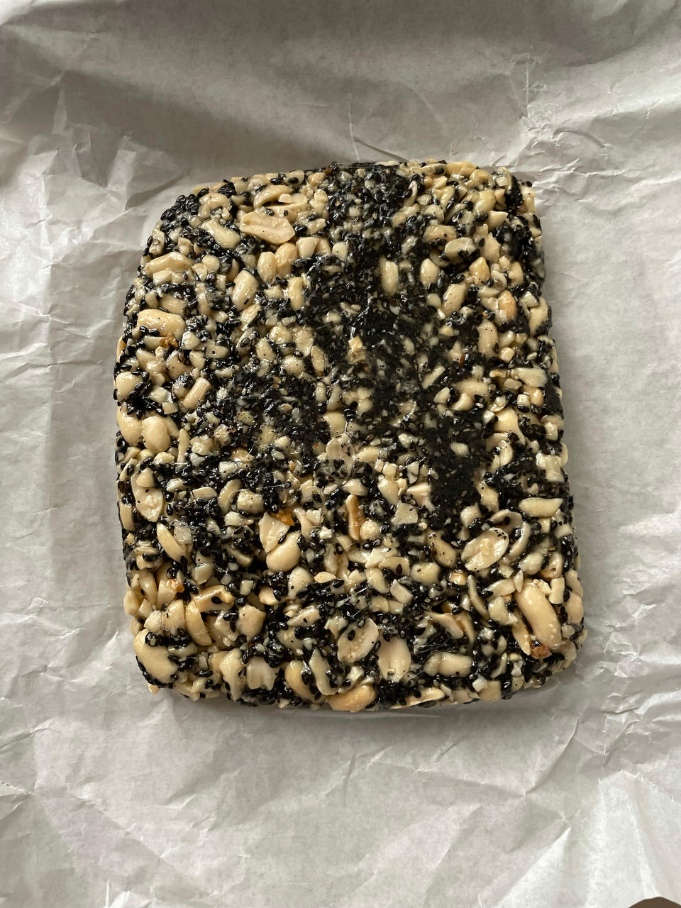香酥花生芝麻糖