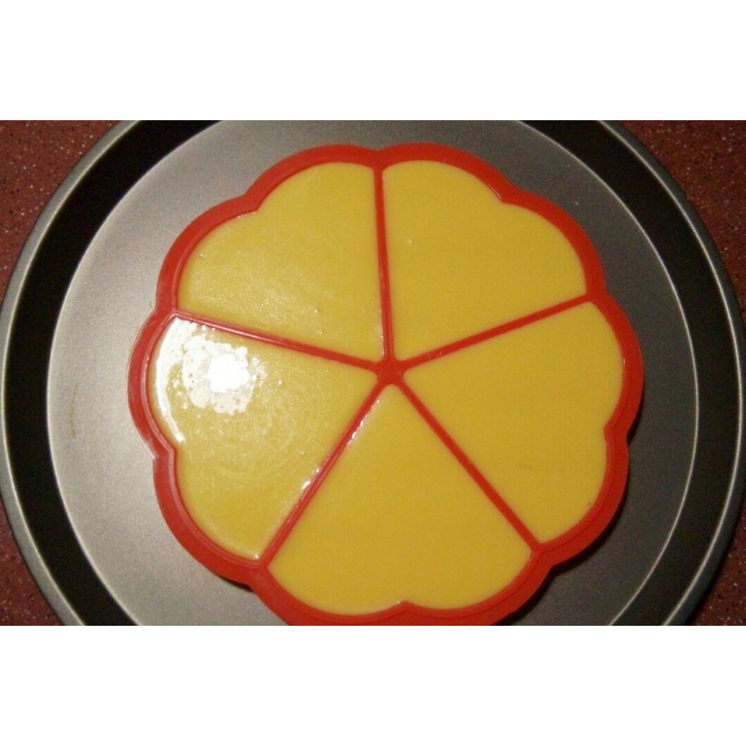 草莓奶油华夫饼