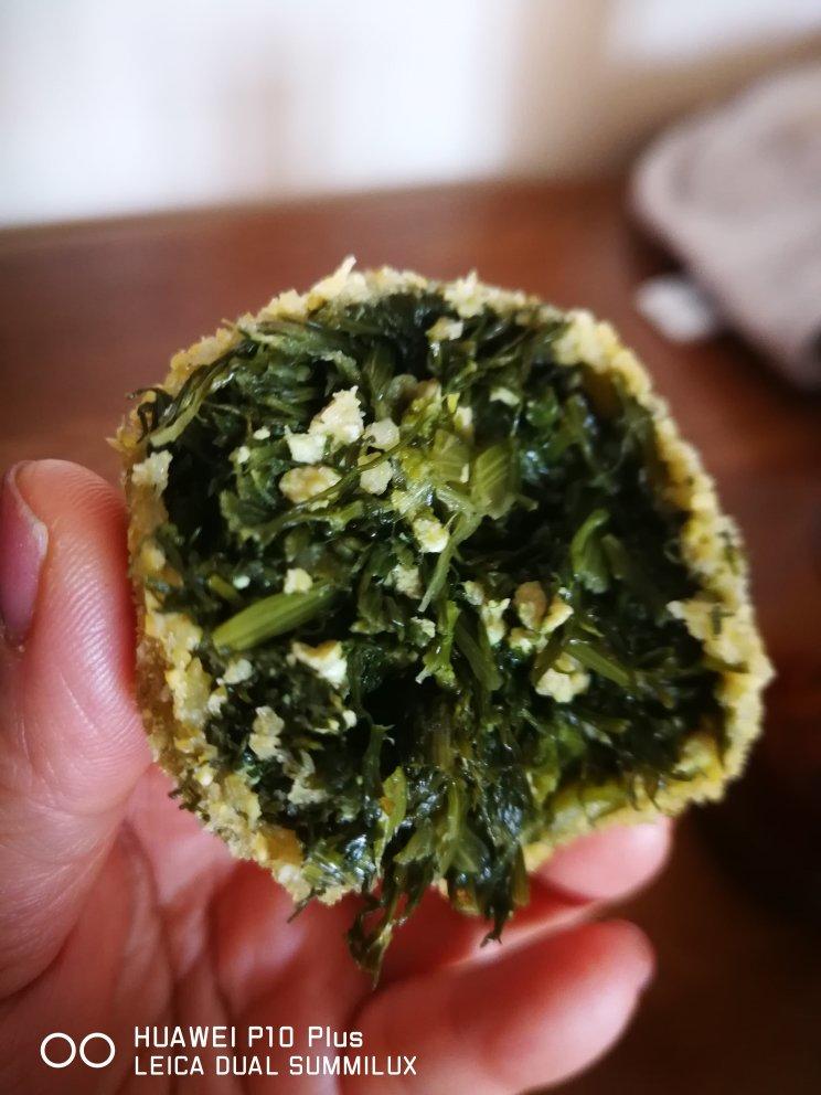 茴香菜团子
