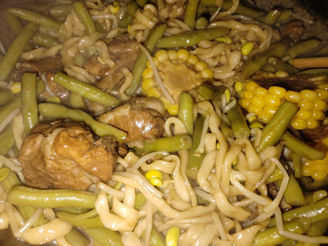 豆角焖面