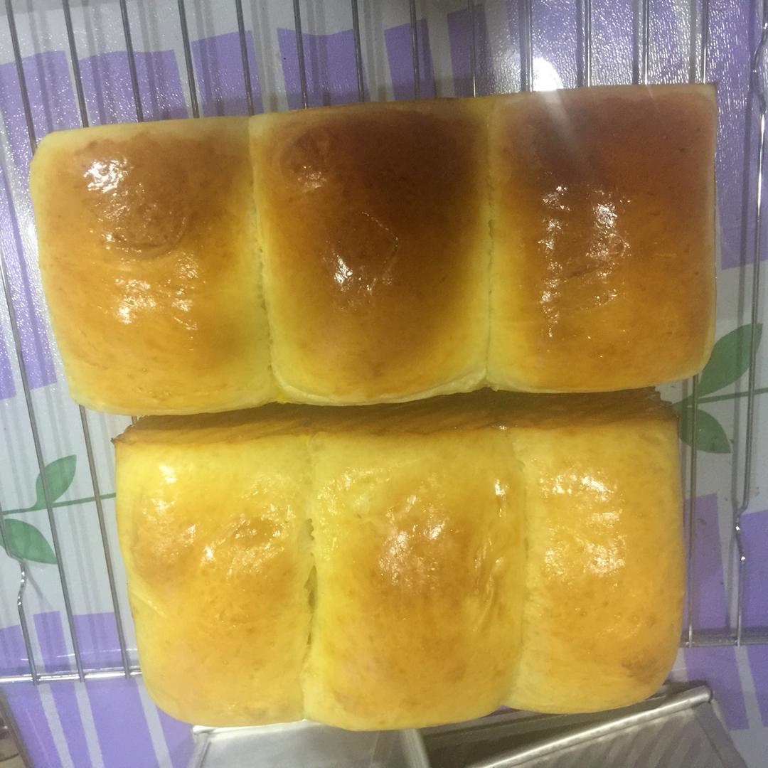 椰蓉吐司面包 Coconut Loaf