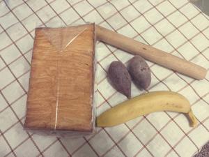 香蕉紫薯吐司卷的做法 步骤1