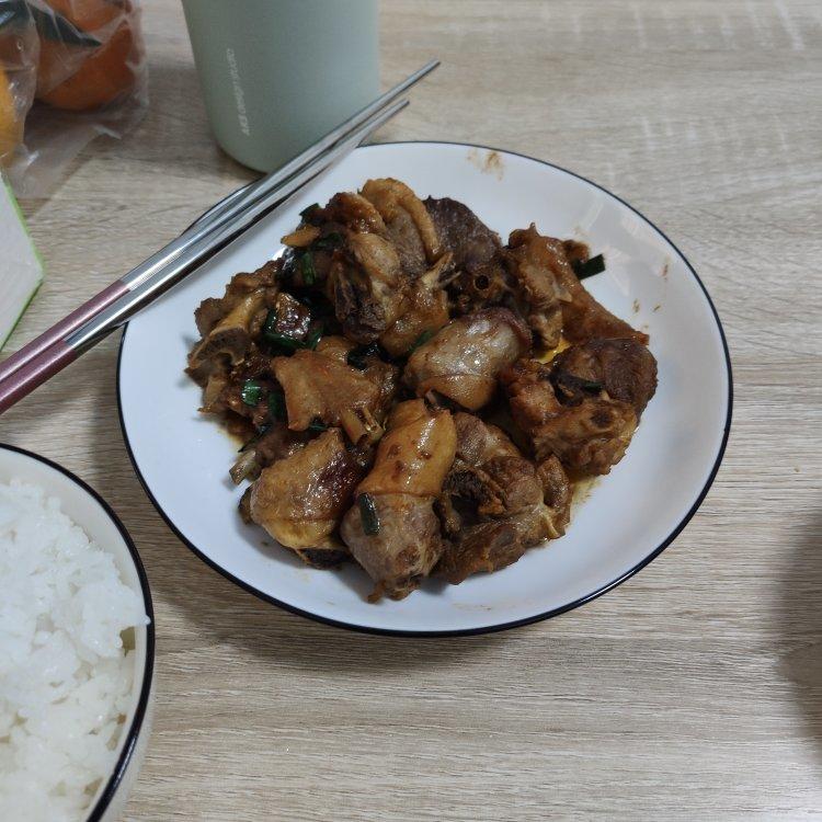 家常沙茶炒鸭肉