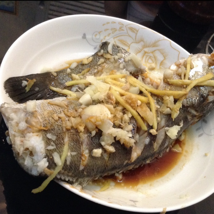 清蒸鲈鱼