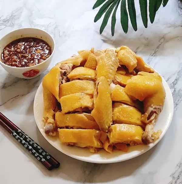 白切鸡丨皮爽肉滑鲜味可口