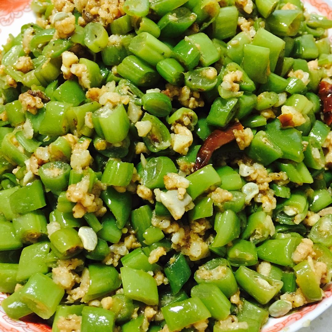 肉沫豆角下饭菜