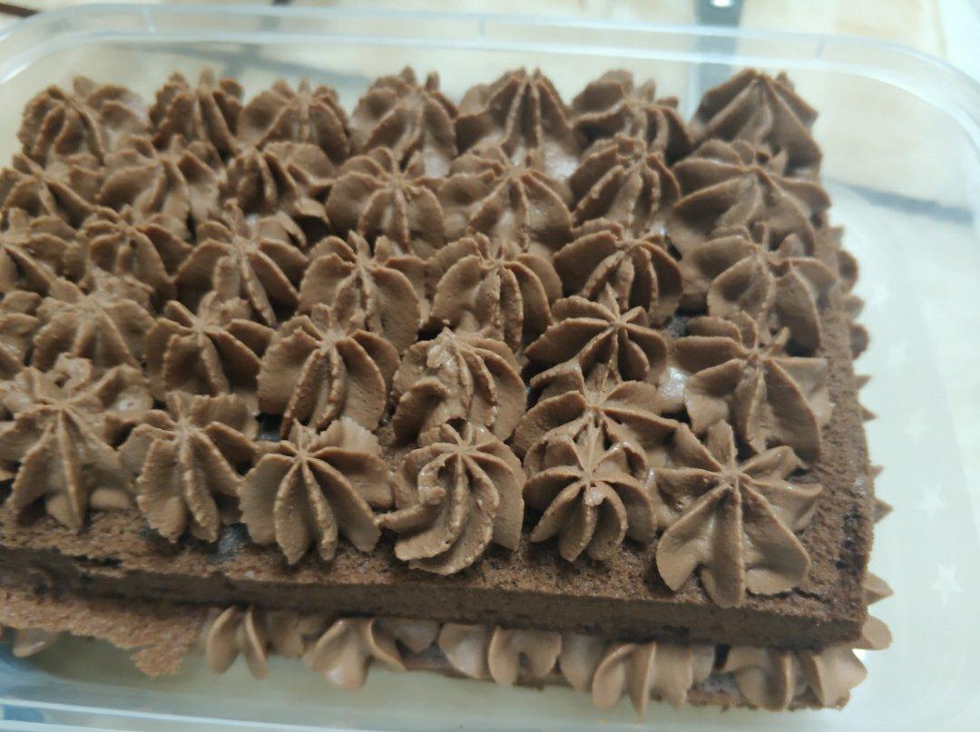 巧克力奶油蛋糕
