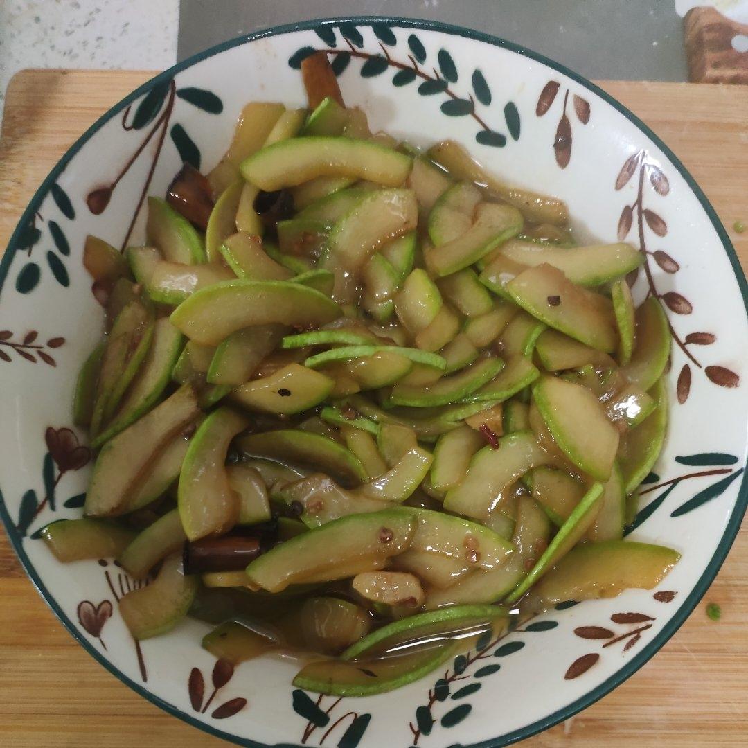 清炒西葫芦，五分钟快手菜