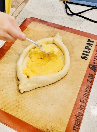 Gucci米其林餐厅的超级简单奶酪饼的做法 步骤3