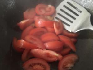 番茄鸡蛋米线的做法 步骤6