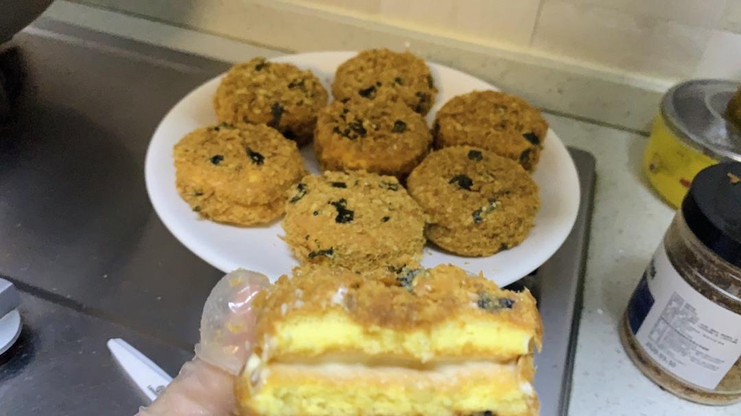 美味海苔肉松小贝