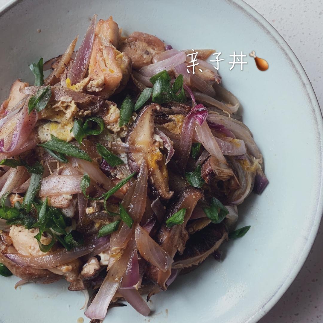 日本盖浇饭始祖亲子丼