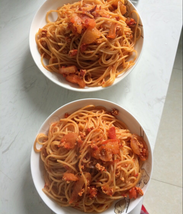 番茄肉酱意大利面