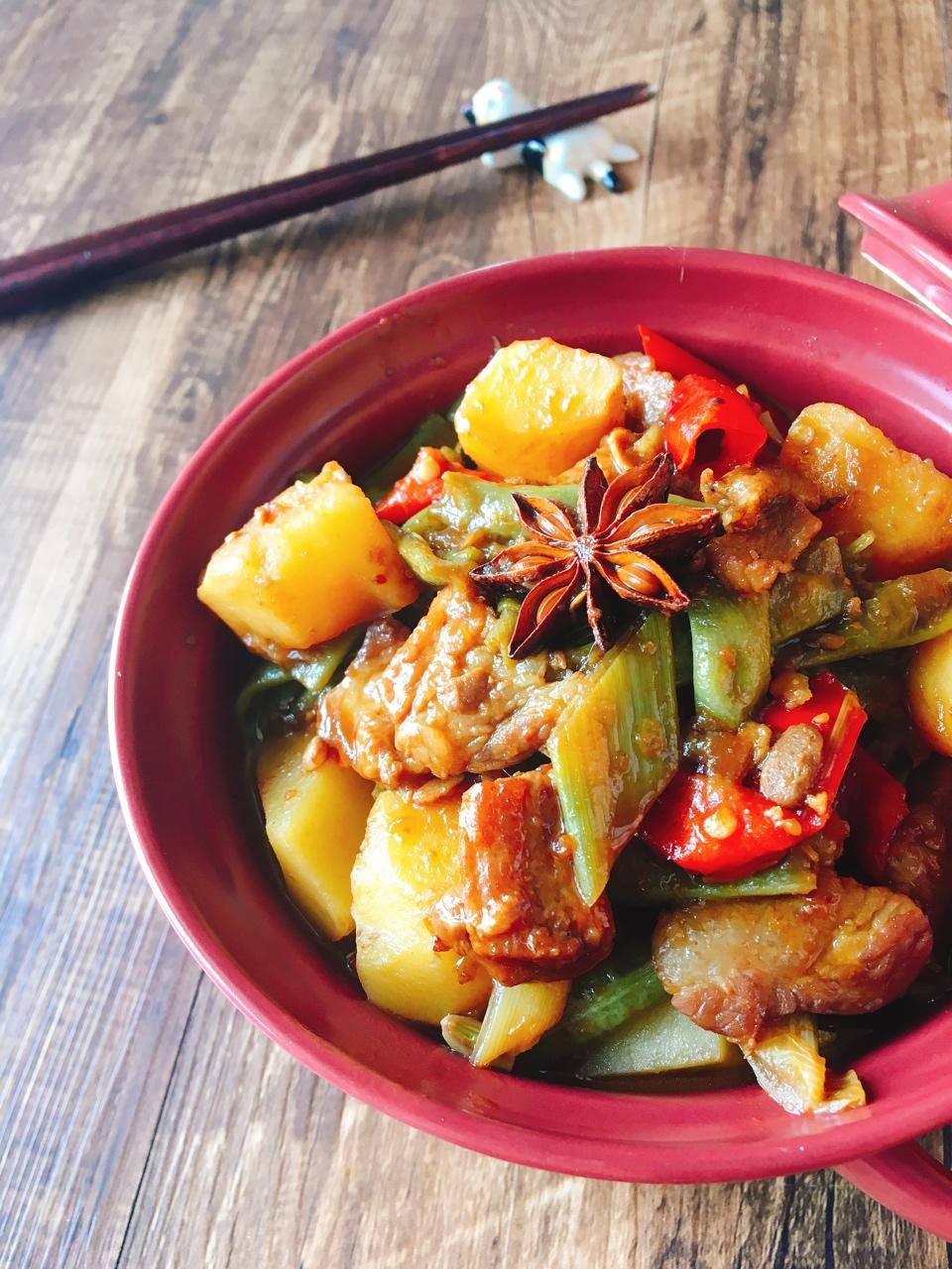 土豆炖豆角