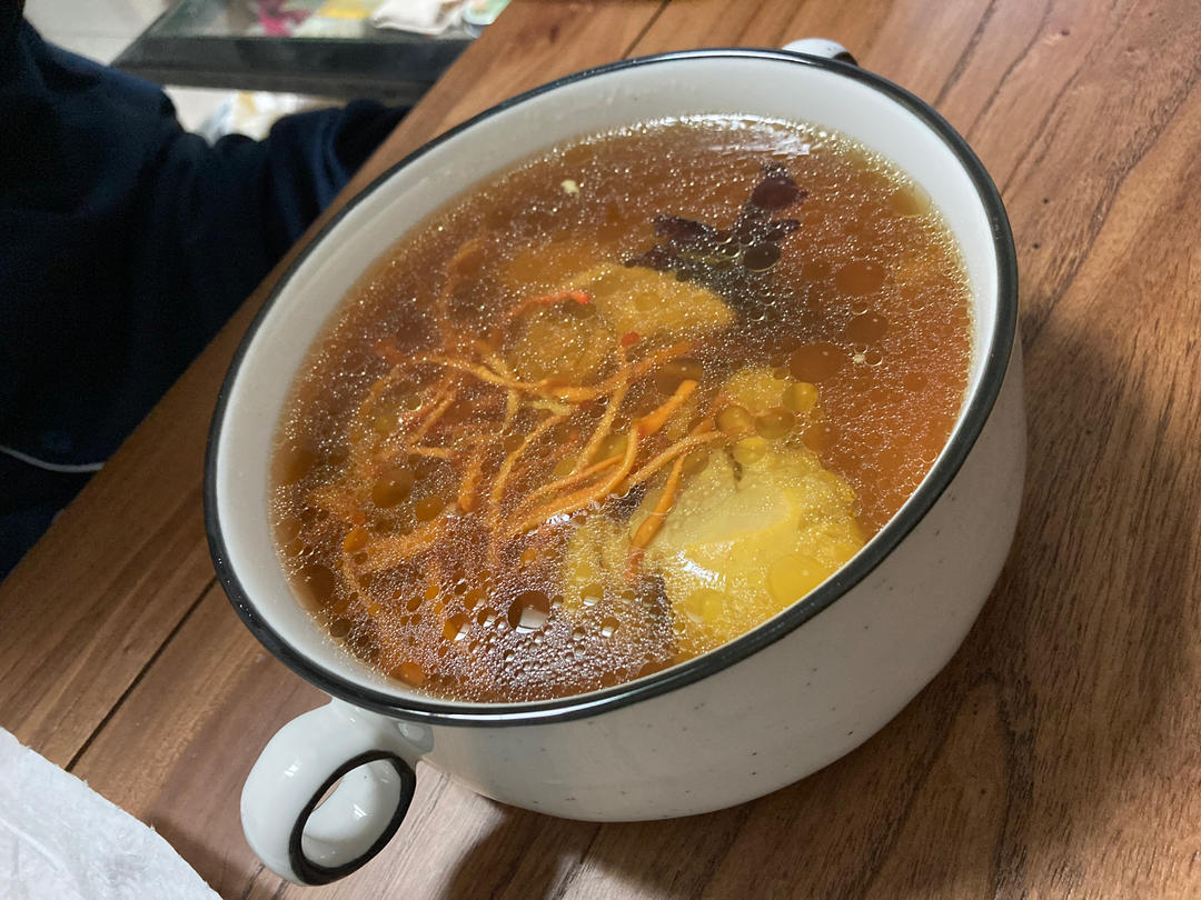 ㊙️富含蛋白质的靓汤‼️虫草干贝鸡汤 ‼️汉美驰慢炖锅