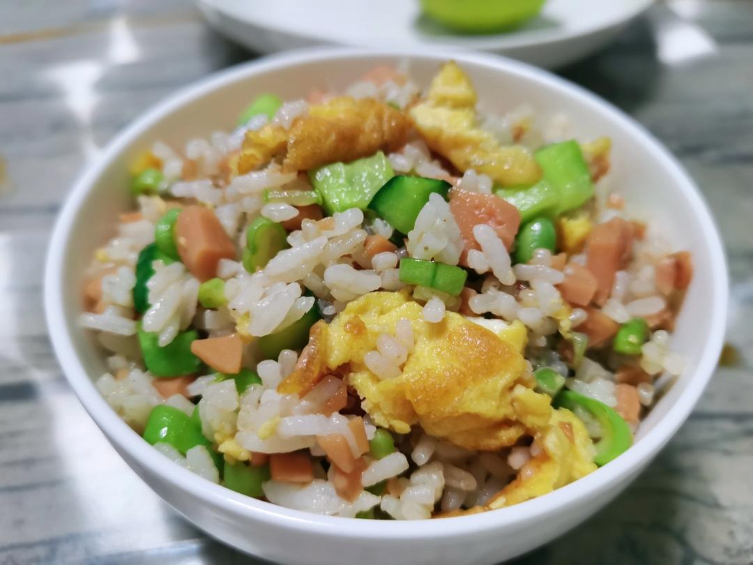 减肥餐～西蓝花炒饭