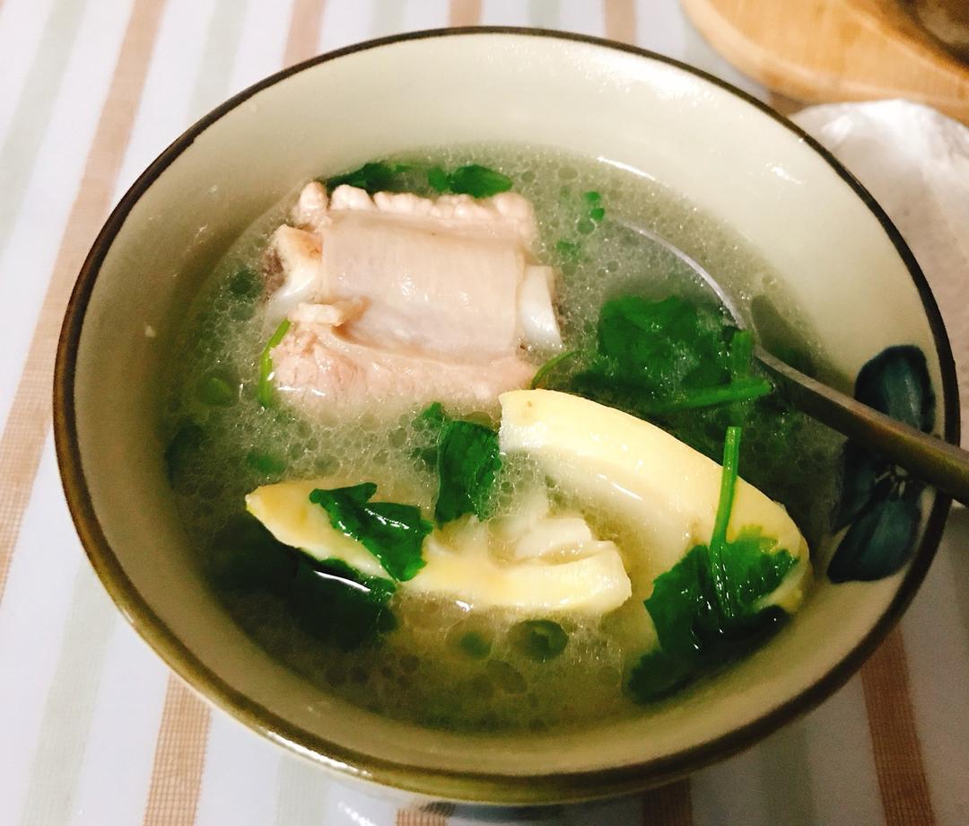 冬笋排骨汤