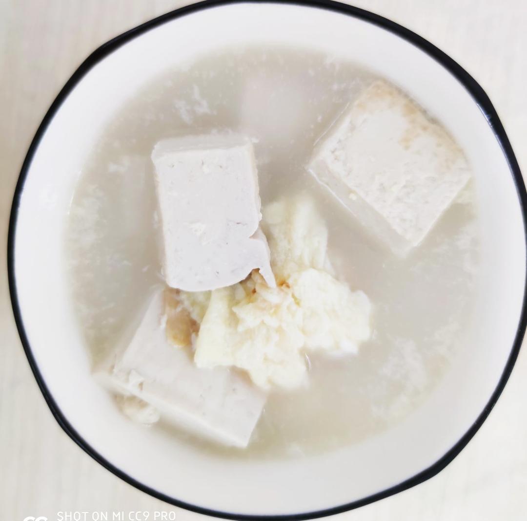 鸡蛋豆腐汤