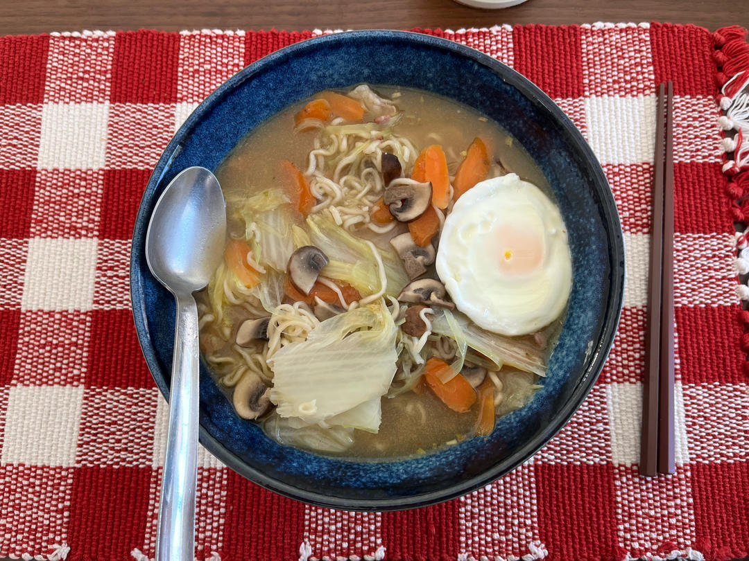 《昨日的美食》之札幌一番味噌拉面