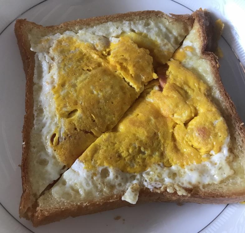 吐司熏肉/火腿煎蛋