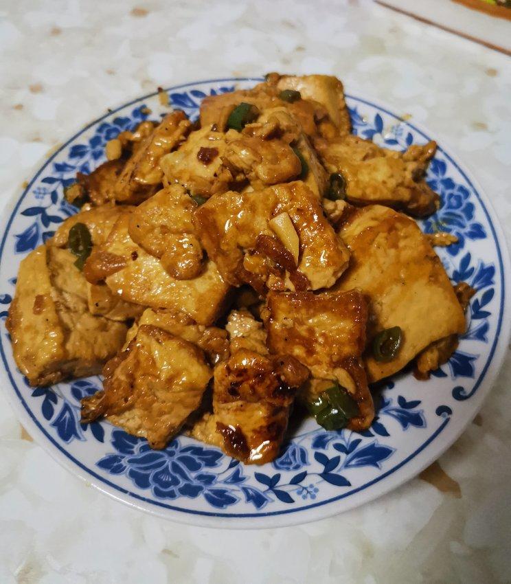 焖煎豆腐