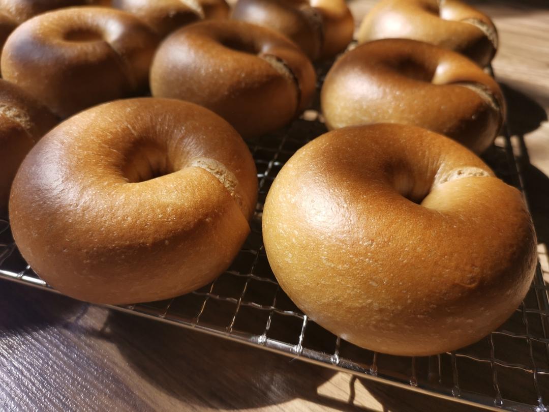 咖啡黑糖核桃贝果