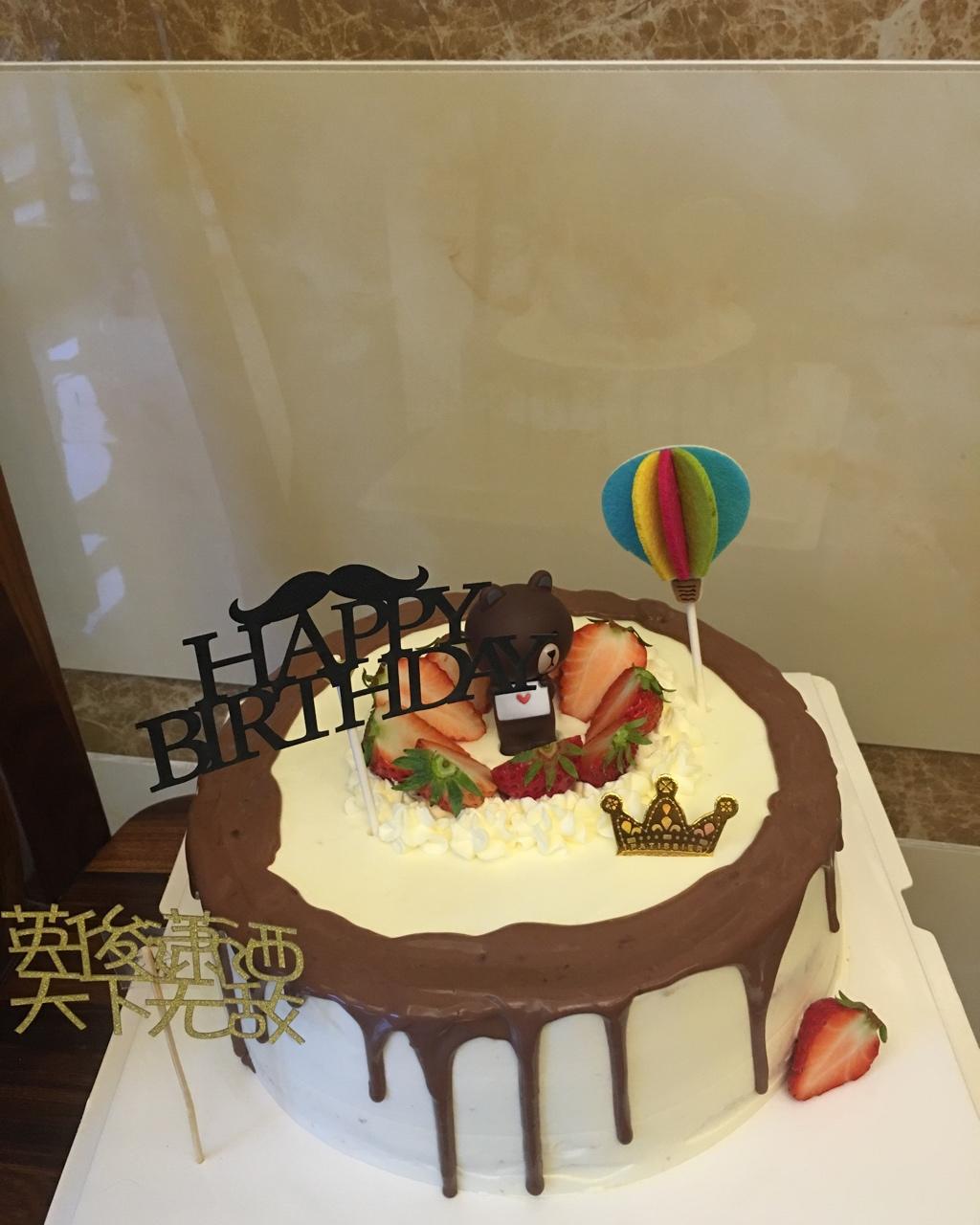 淋面蛋糕（不是最全面但尽可能做到最详细，图片不断更新，也加了很多不是淋面但很漂亮的款式供大家参考）