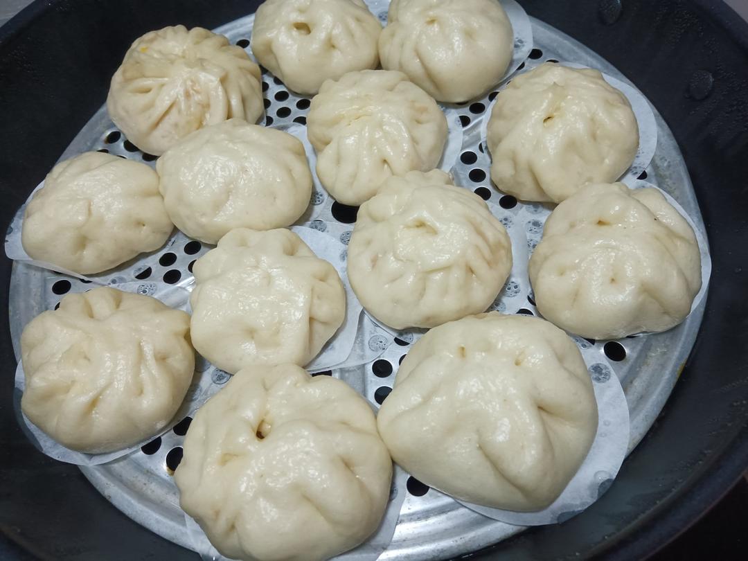红萝卜圆白菜素菜包子（一次性发酵，附视频）