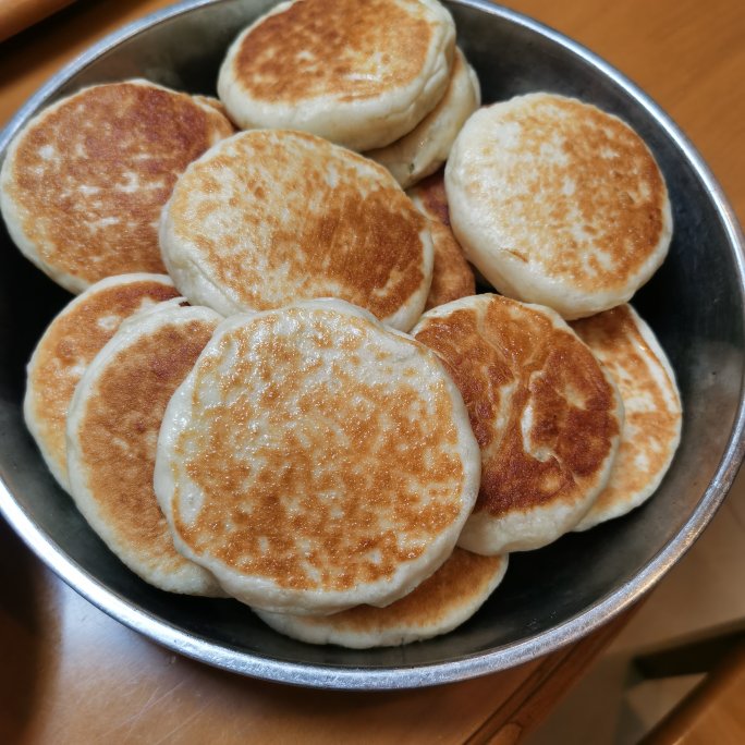 一次发酵的发面馅饼