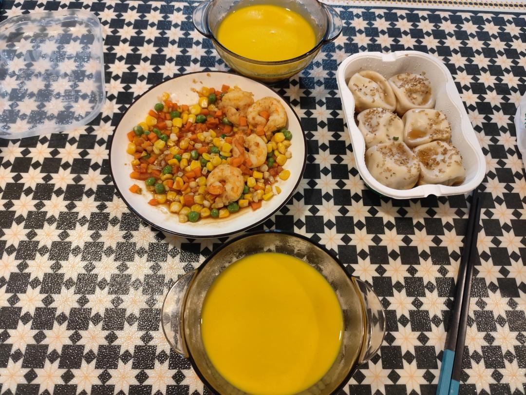 什锦玉米粒虾仁🍤🌽🥕