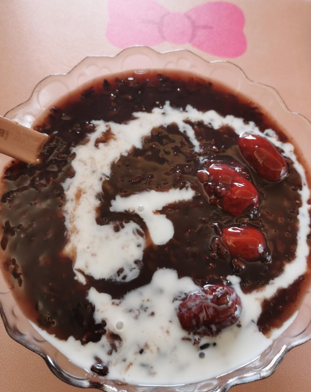 椰浆黑糯米粥
