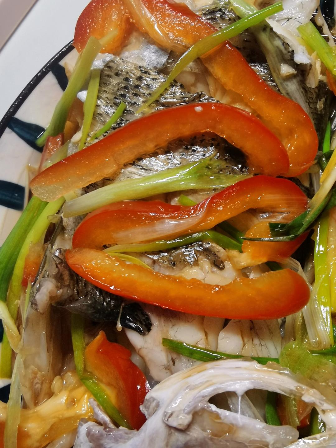 零失误的「清蒸鲈鱼」