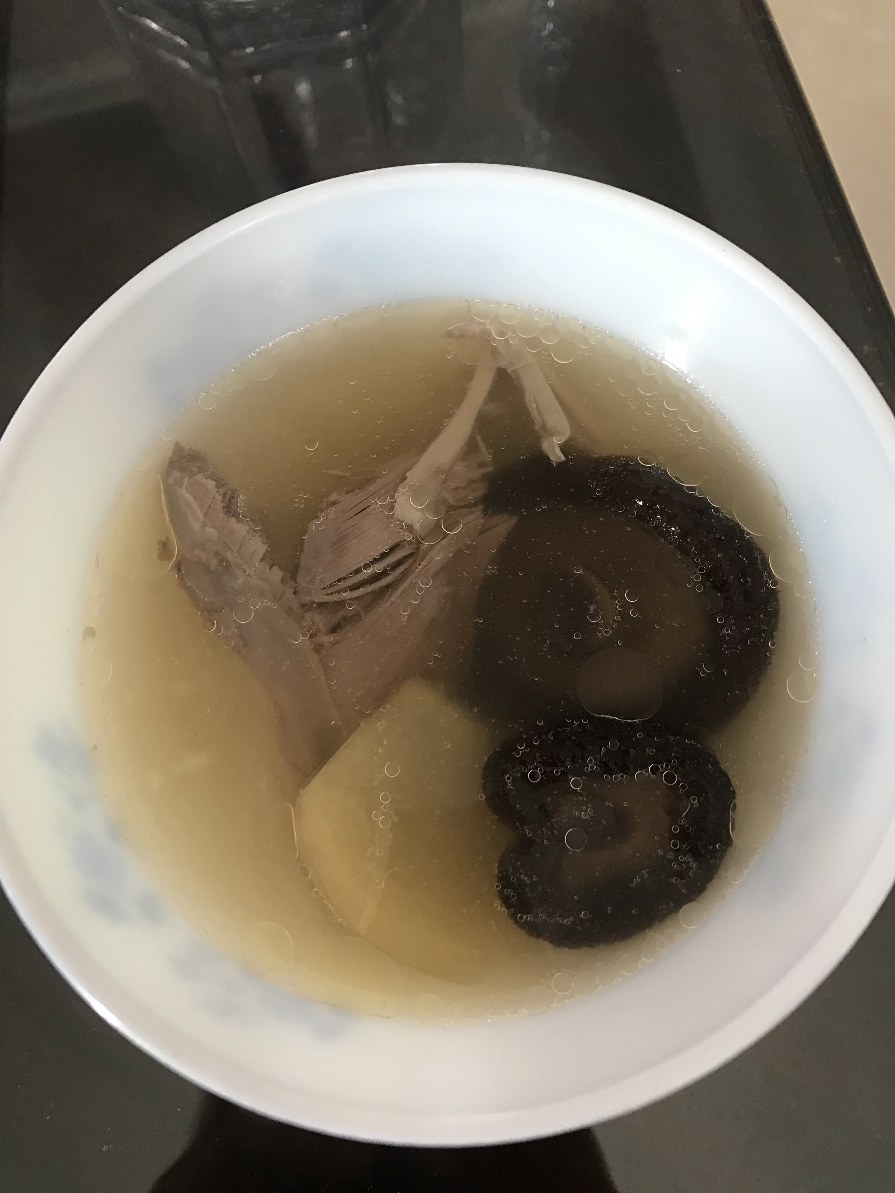 鸽子香菇汤的做法 步骤7