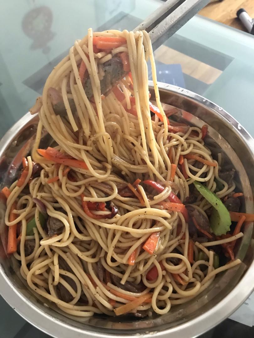 比餐厅好吃的黑椒牛柳意面🍝零失败简单教程