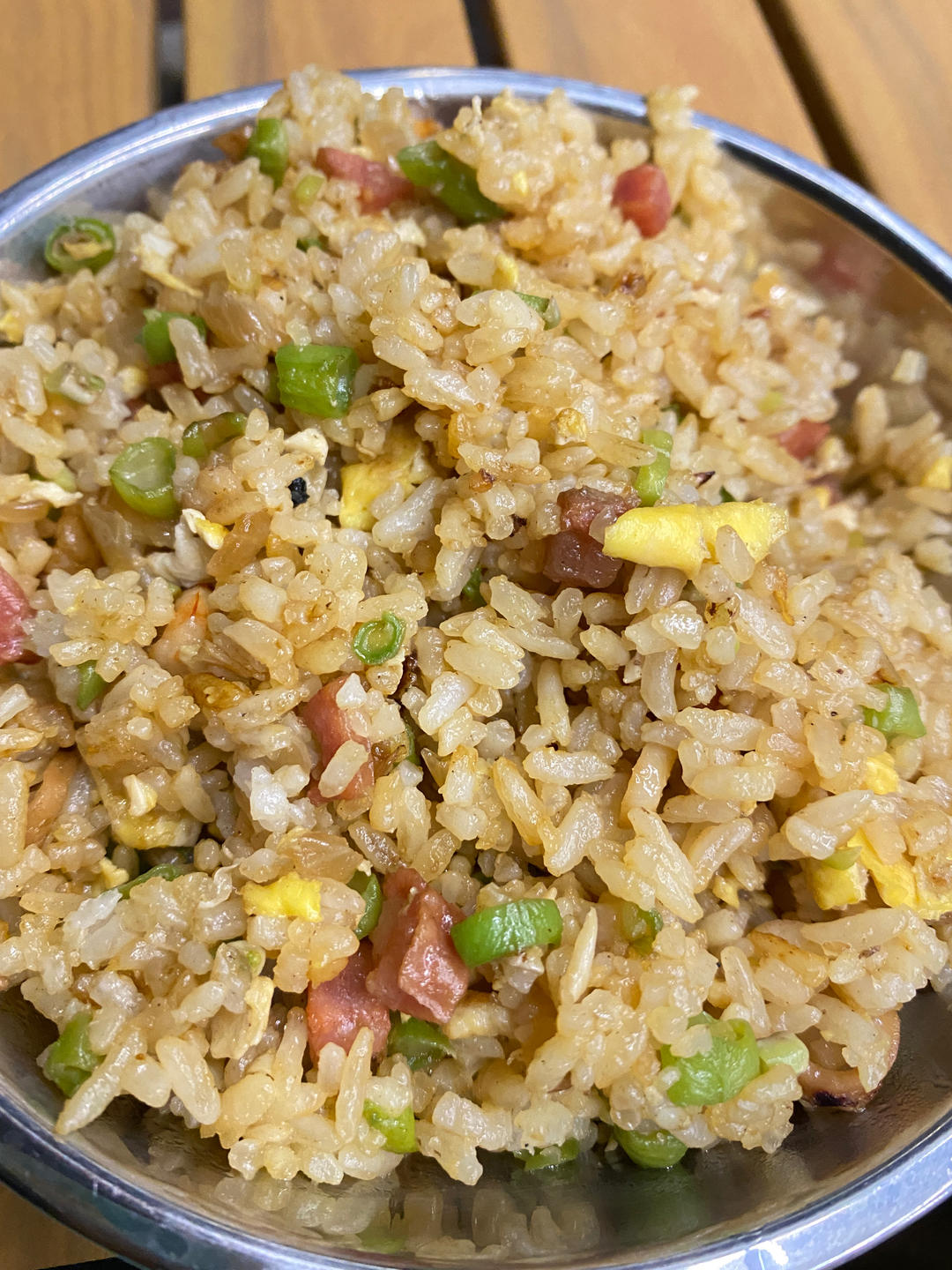 广式腊味炒饭的做法