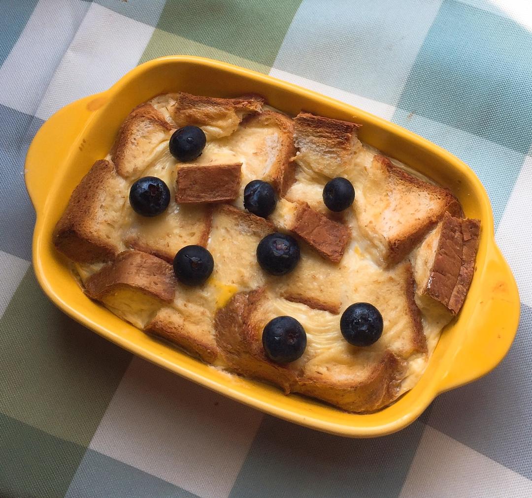 焗烤蔓越梅吐司布丁