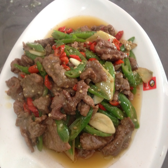 小炒牛肉