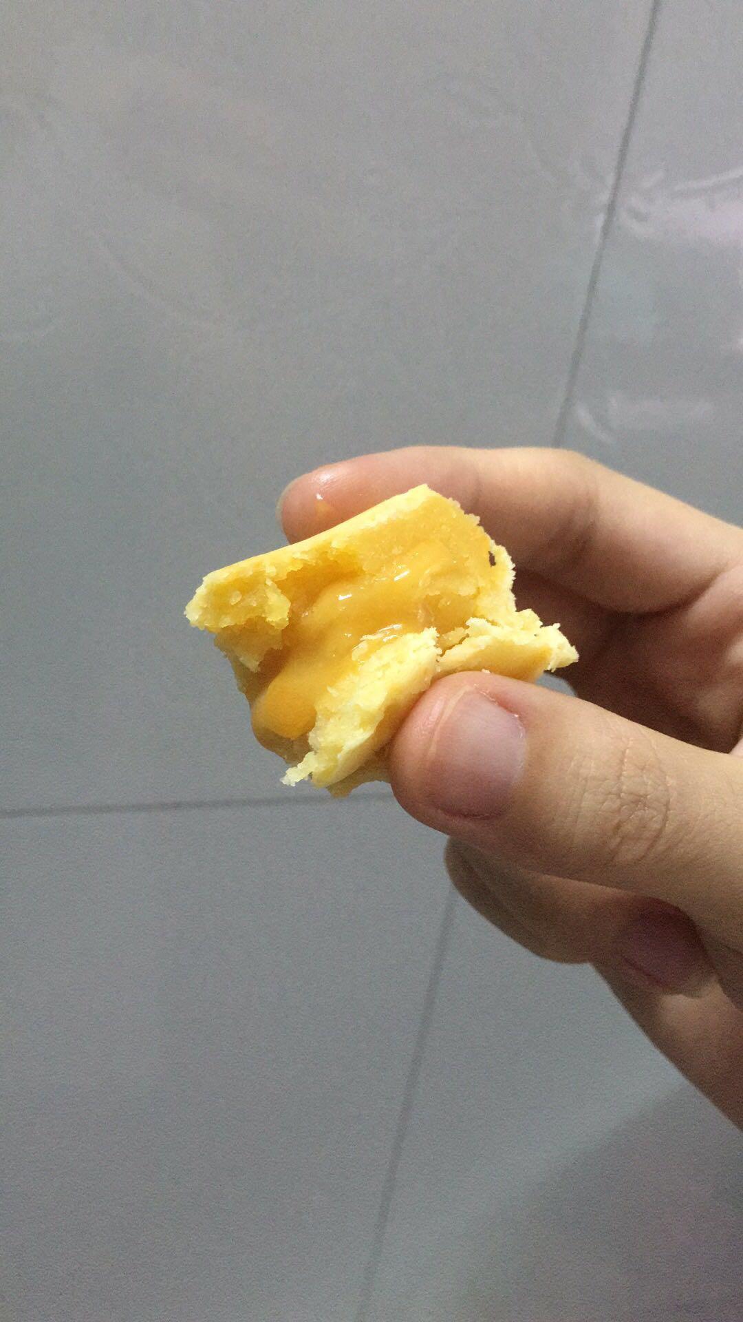 超详细图解版--流心奶黄月饼