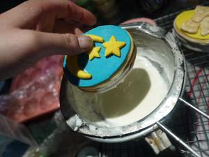 快乐复活节系列—彩蛋蛋糕与巧克力饼的做法 步骤13