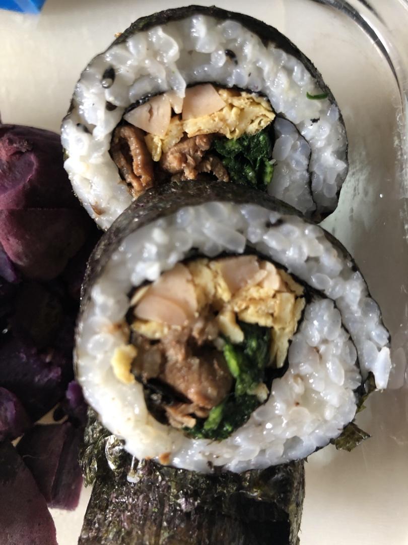 高颜值的紫菜包饭