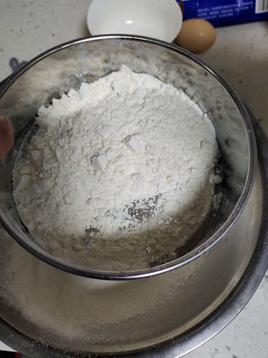 超软牛奶面包（材料简单实用！一次成功）的做法 步骤2