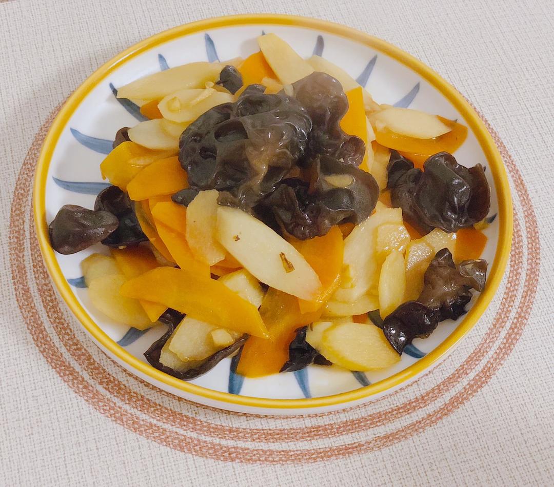 【妈妈味道】胡萝卜木耳炒山药