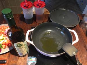 金孚顿珐琅锅番茄牛腩煲的做法 步骤4