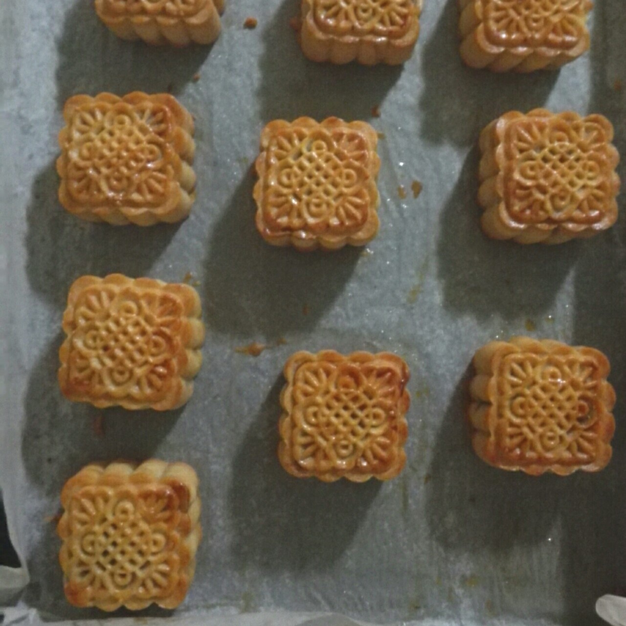 广式月饼——蛋黄莲蓉月饼