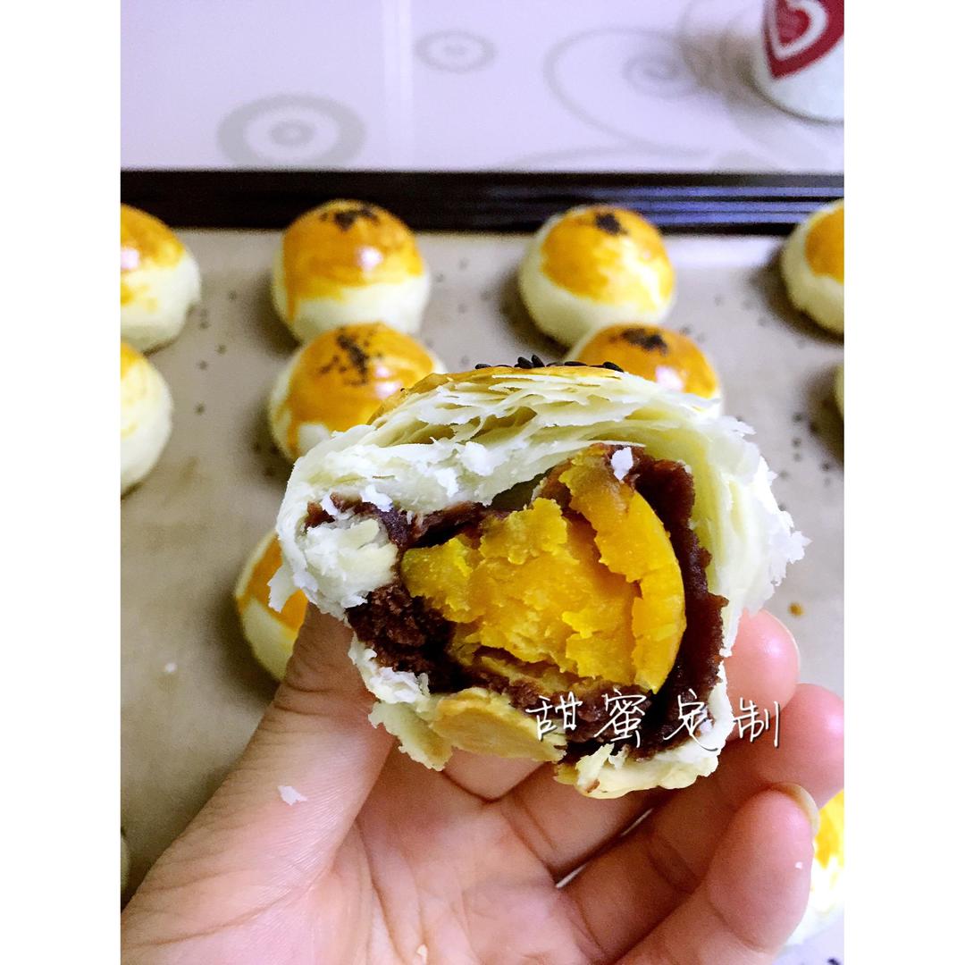 蛋黄酥