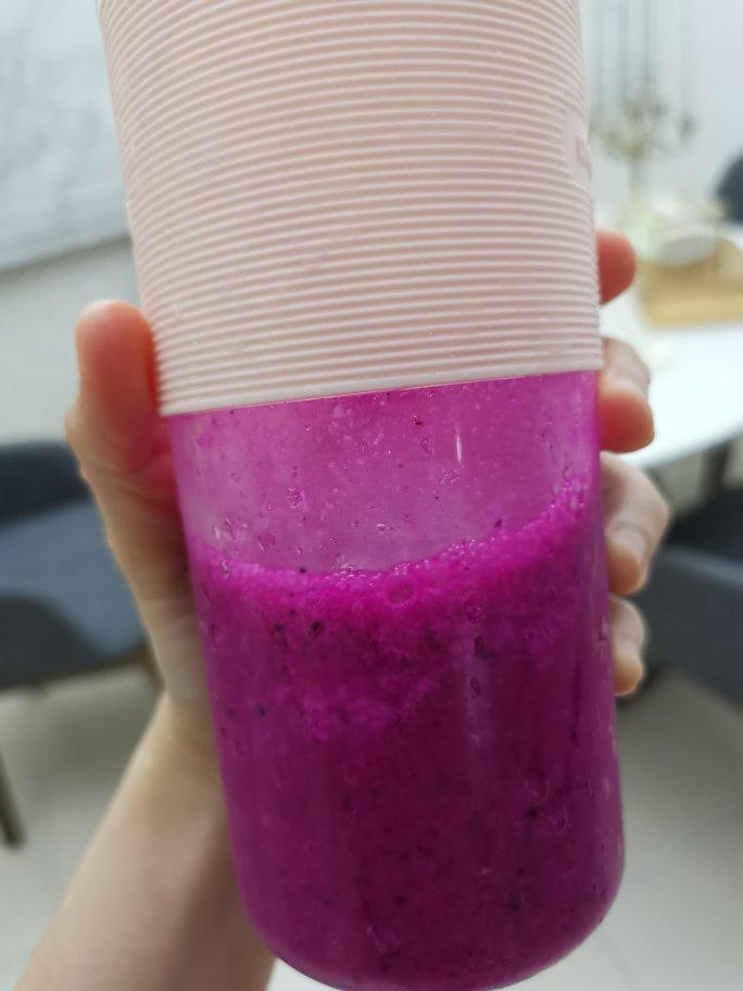 养乐多火龙果汁～