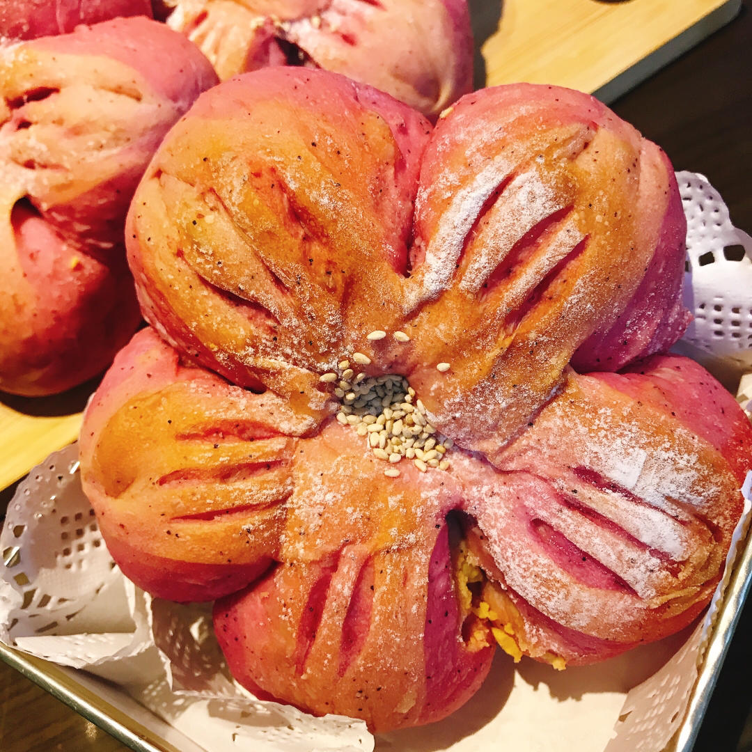 完美樱花乳酪软欧包，颜值与口味的巅峰