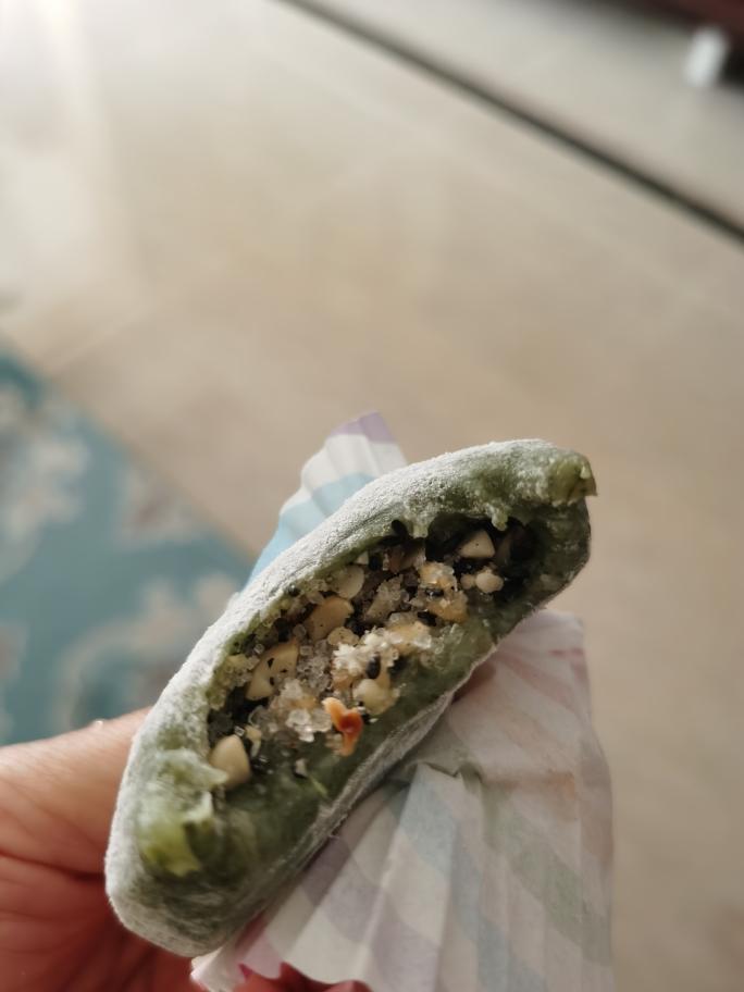 艾叶汁花生糯米滋的做法