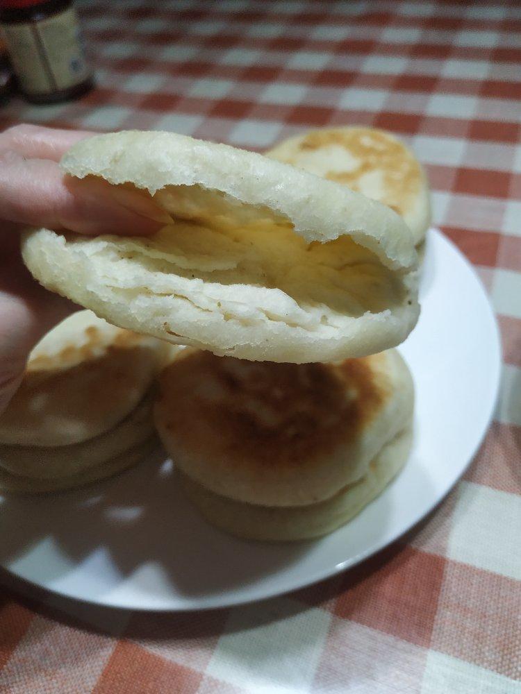 松软空心发面饼