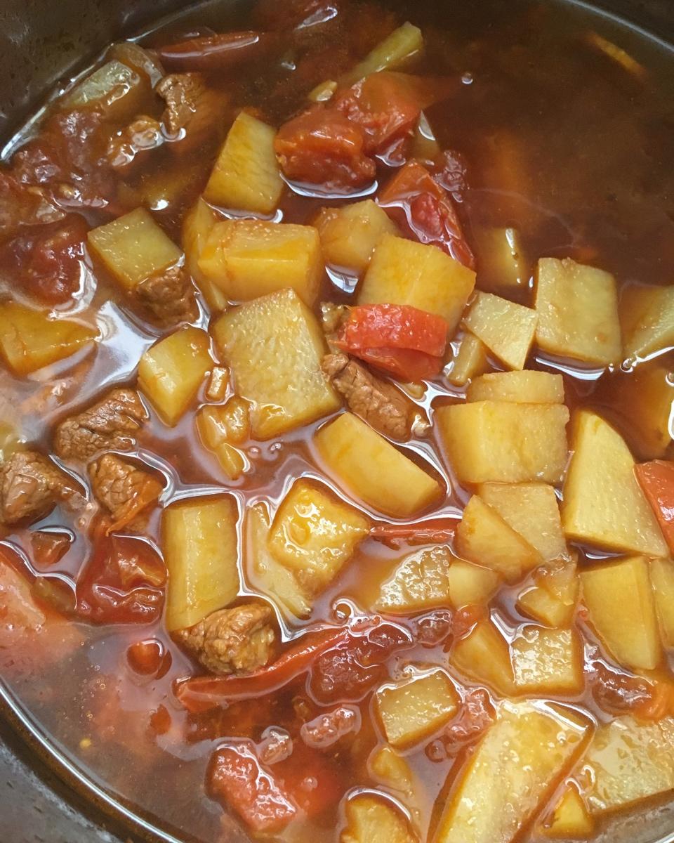 快手西红柿土豆炖牛肉